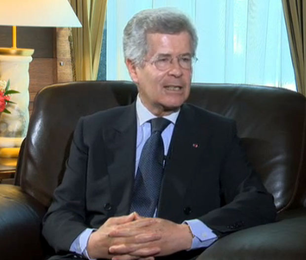 Саркозијев маг рата лобира за Приштину